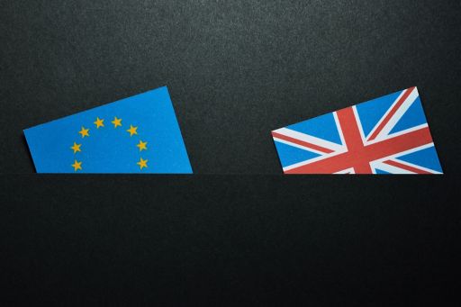Brexit: raggiunta una bozza di accordo