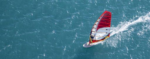 KPMG IFRS Newsletter: Financial Instruments publication image: windsurfer jumping a wave.
