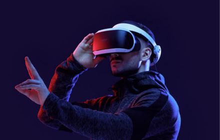 Man wearing virtual reality glasses