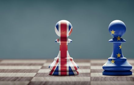 Schachfiguren GB und EU
