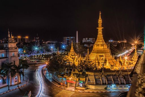 Doing Business in Myanmar (English)