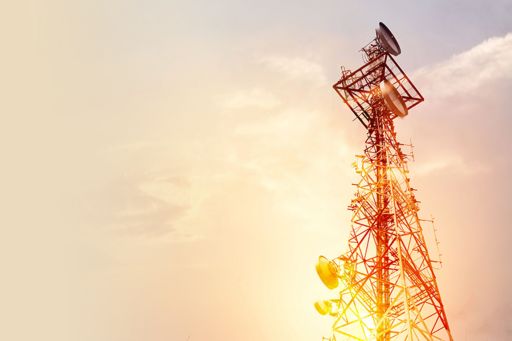 Telecommunications pylon