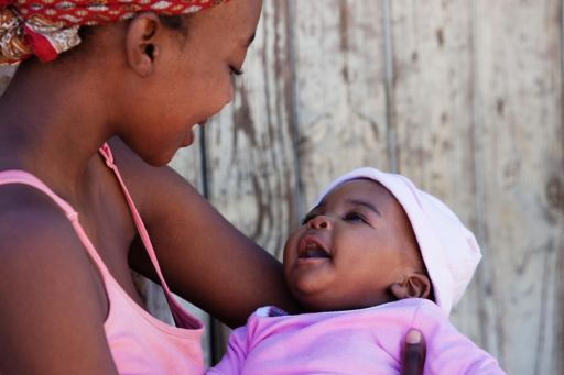 A socio-economic impact assessment of vodacom mum & Baby service -Mother baby