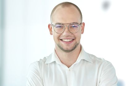 Michał Majcher, Senior Consultant w dziale Doradztwa Podatkowego – zespół M&A
