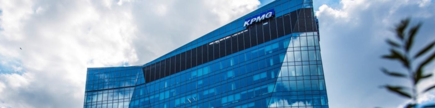 Sziedziba KPMG w Warszawie | Zdjęcie przewodnie strony "Ścieżka kariery w KPMG"