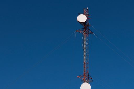 Telecommunications mast